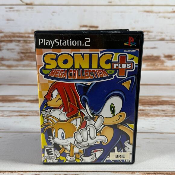 Sonic Mega Collection Plus PS2 Complete CIB Tested Black Label w/ Manual - Picture 1 of 5